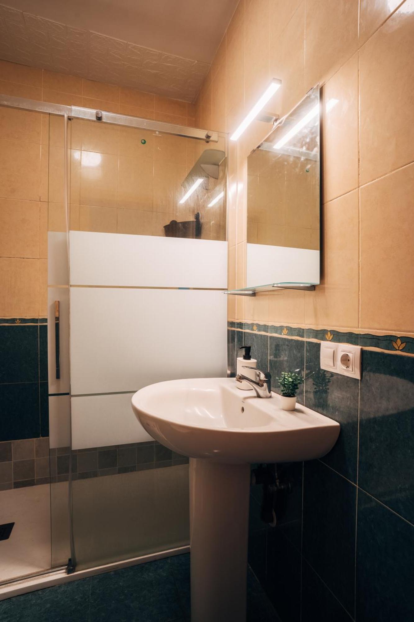 Atp San Cristobal A 5 Minutos De Puerta Purchena - Alcazaba - Catedral - Wifi Gratis! Villa Almería Eksteriør billede